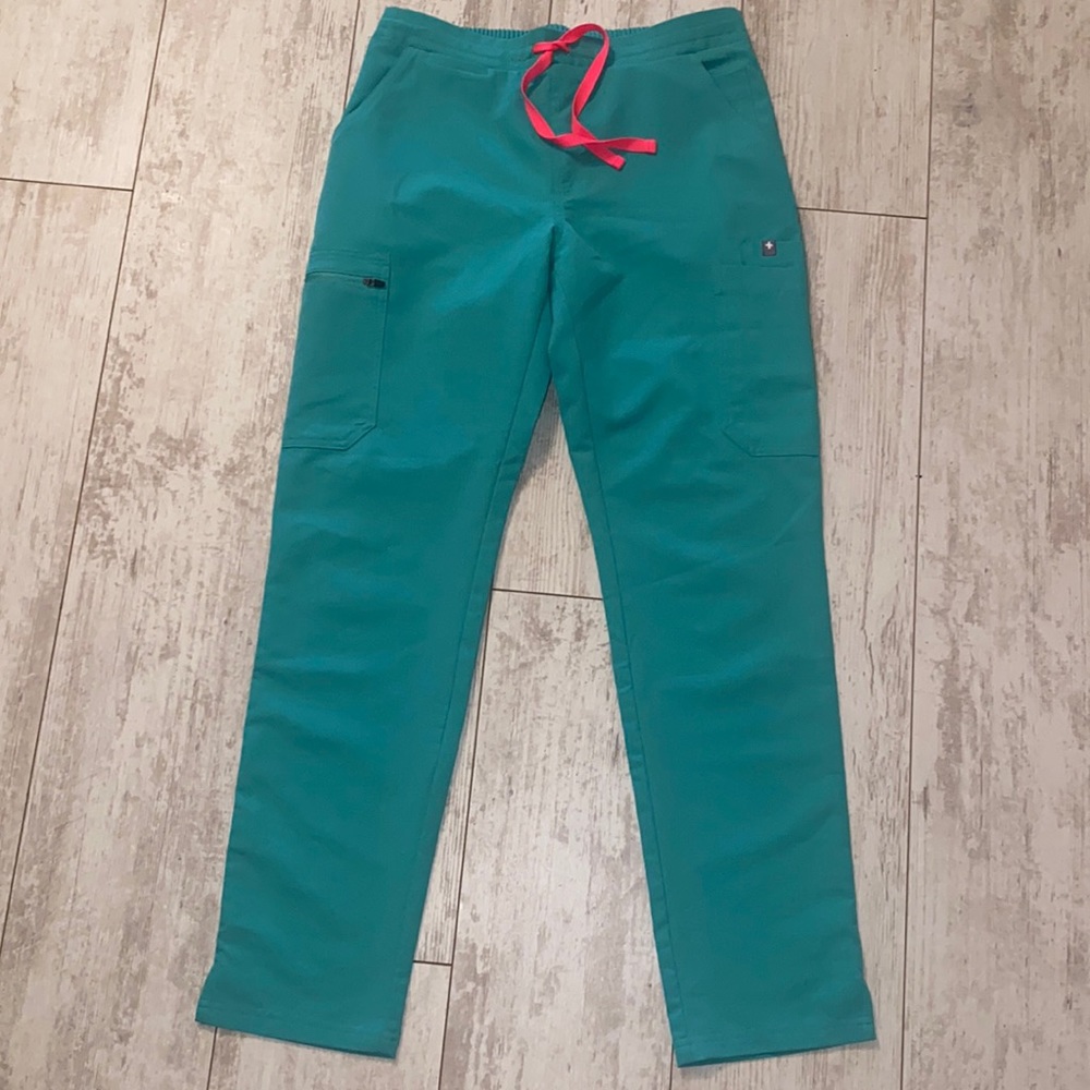 Surgical Green Figs Yola